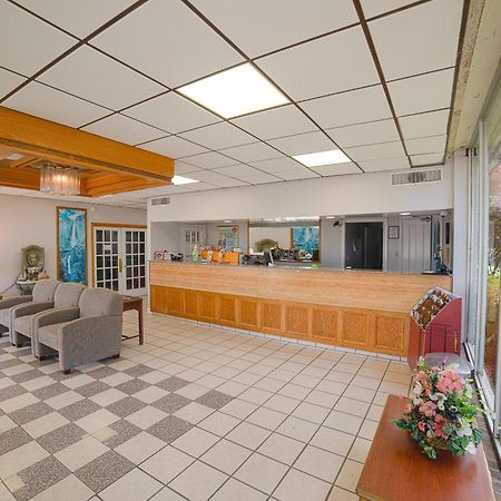Masters Inn Selma Smithfield I-95 By Oyo المظهر الخارجي الصورة