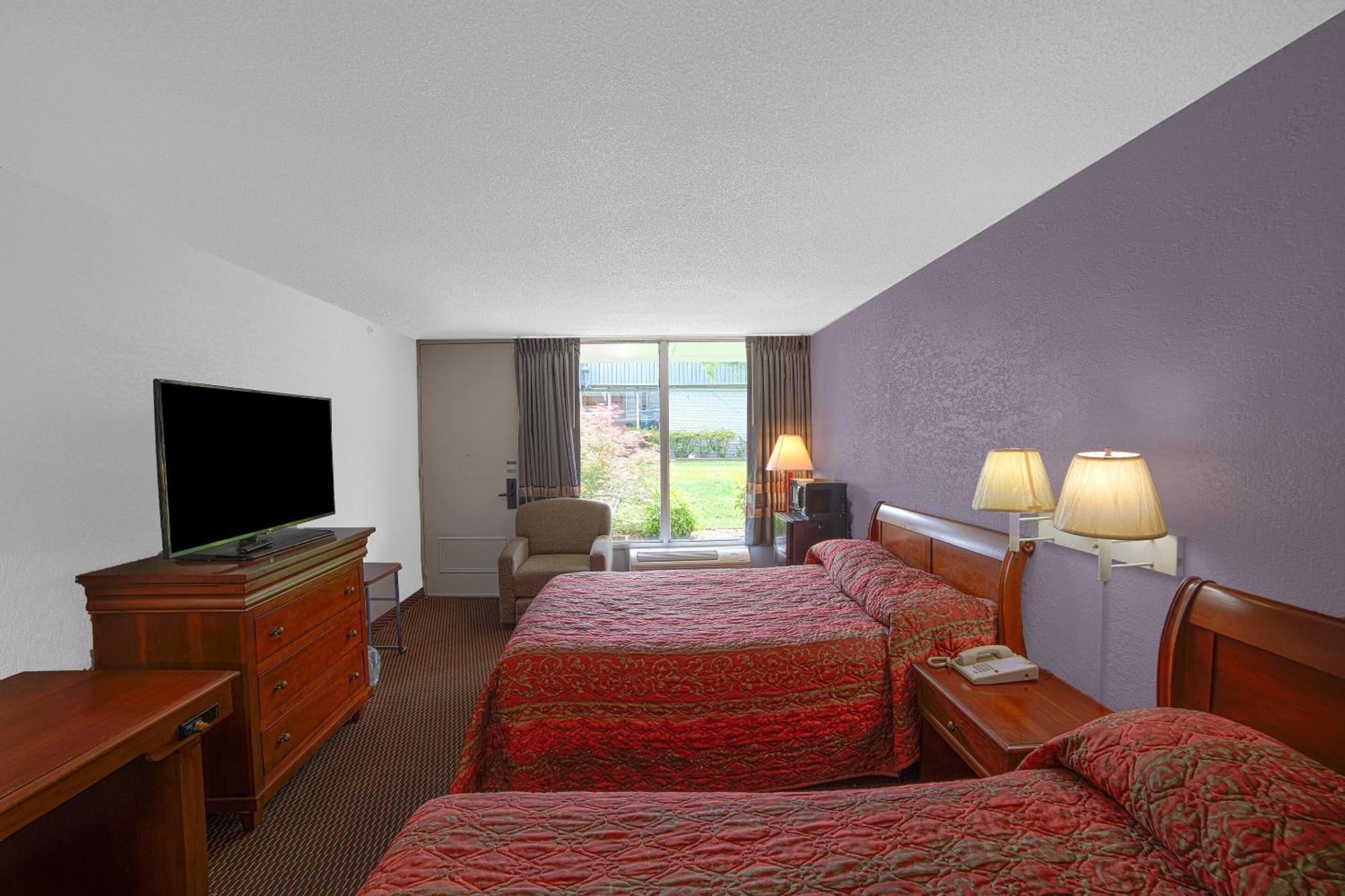 Masters Inn Selma Smithfield I-95 By Oyo المظهر الخارجي الصورة