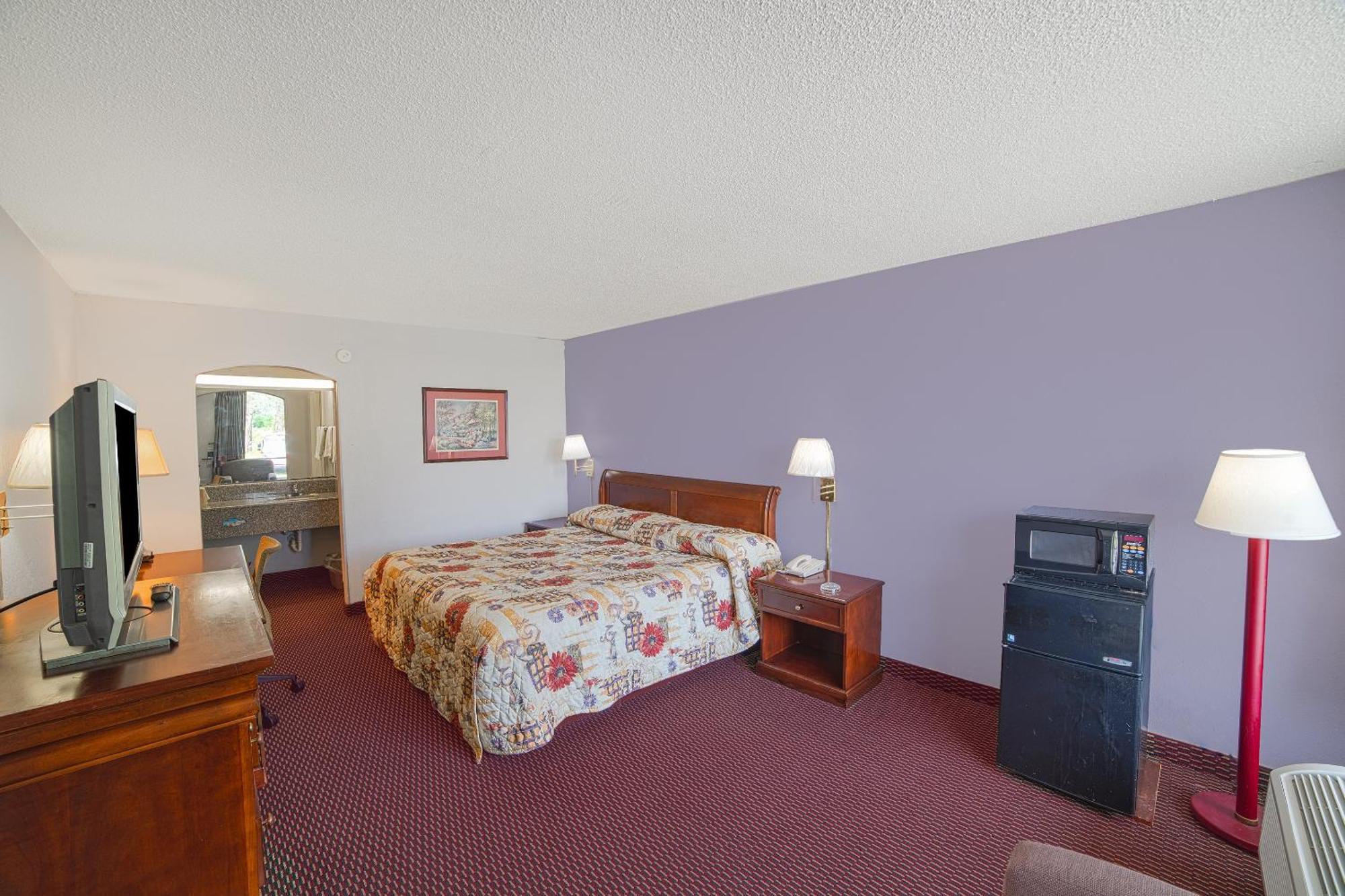 Masters Inn Selma Smithfield I-95 By Oyo المظهر الخارجي الصورة