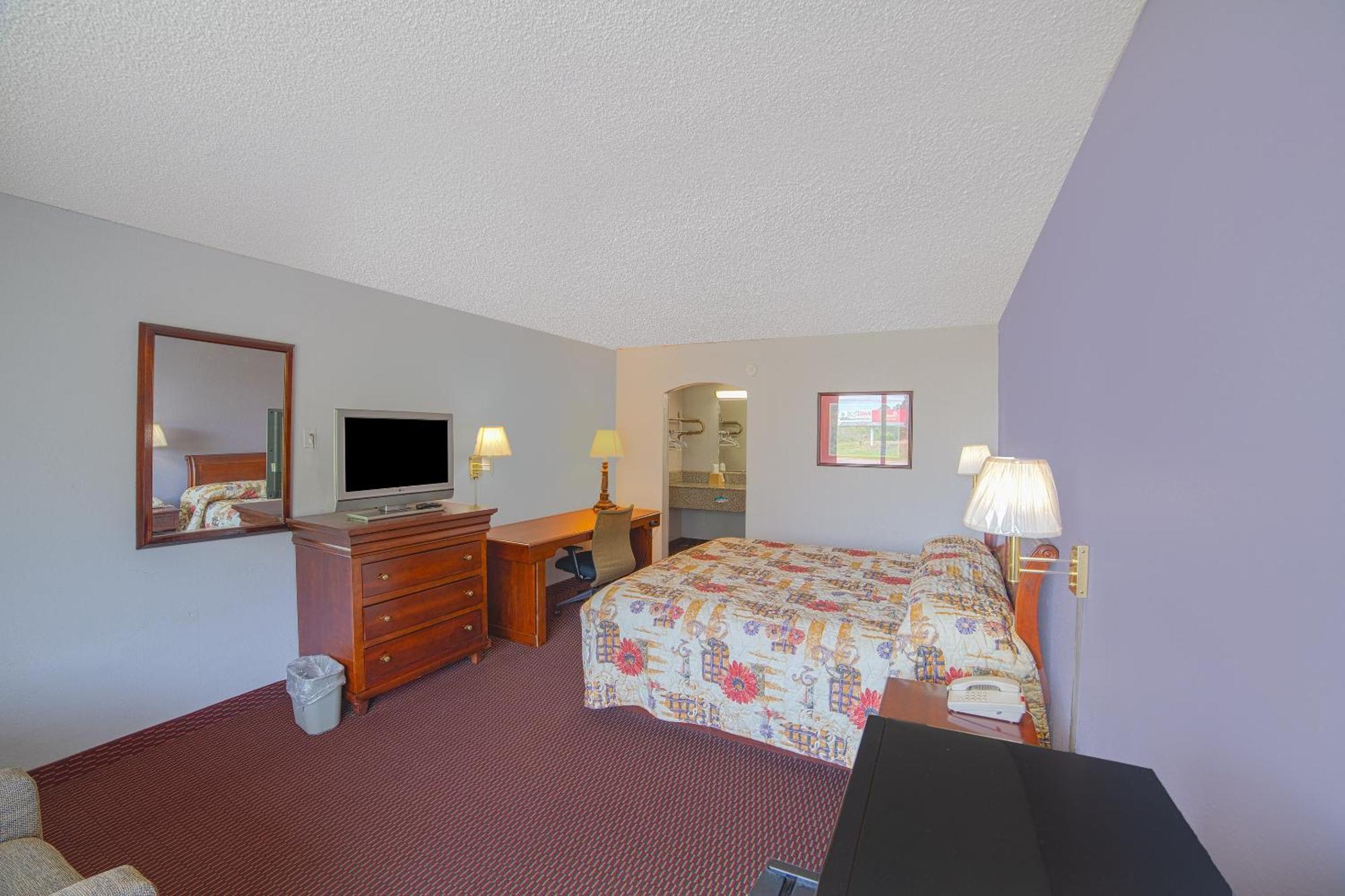 Masters Inn Selma Smithfield I-95 By Oyo المظهر الخارجي الصورة