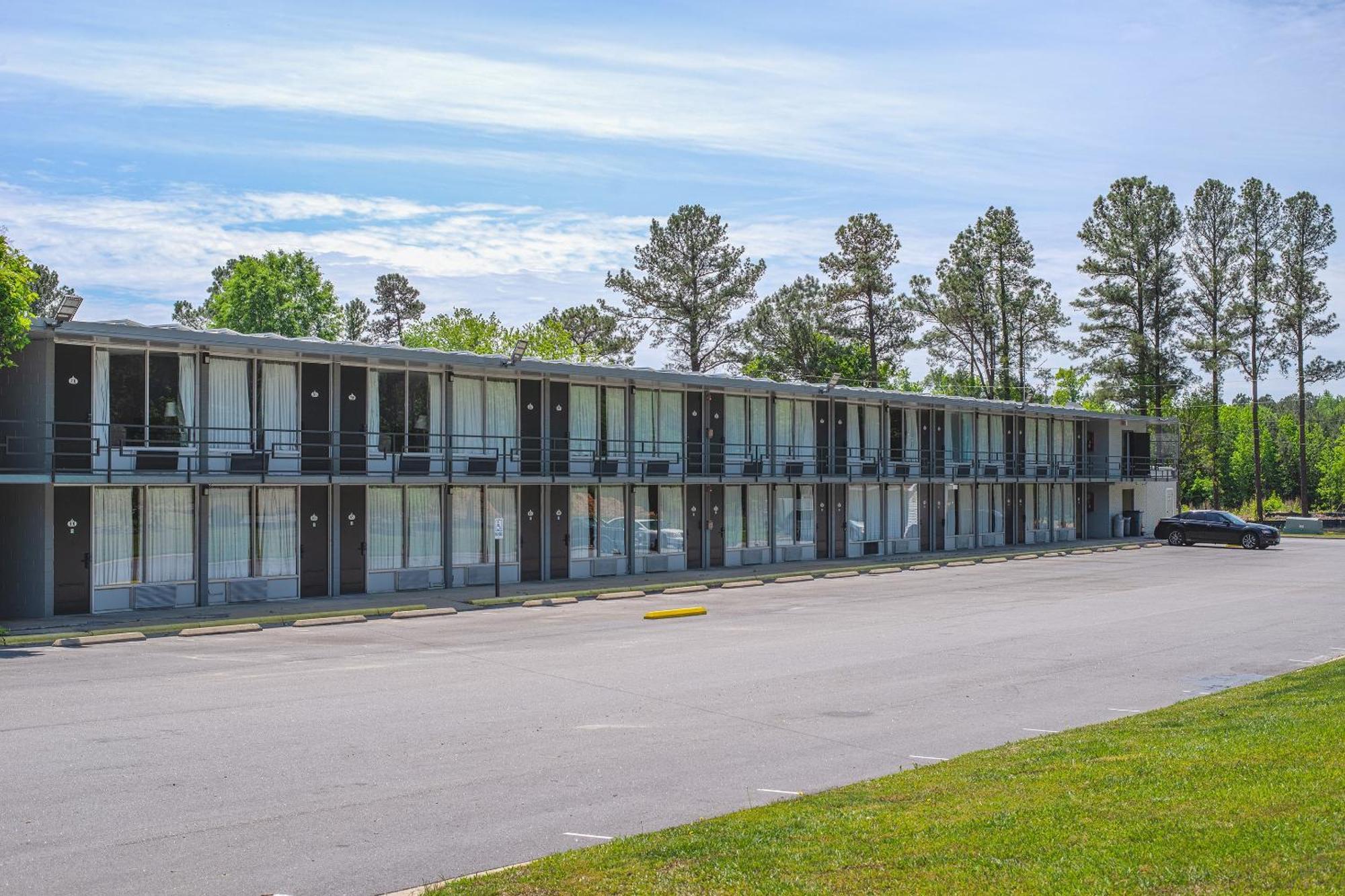 Masters Inn Selma Smithfield I-95 By Oyo المظهر الخارجي الصورة