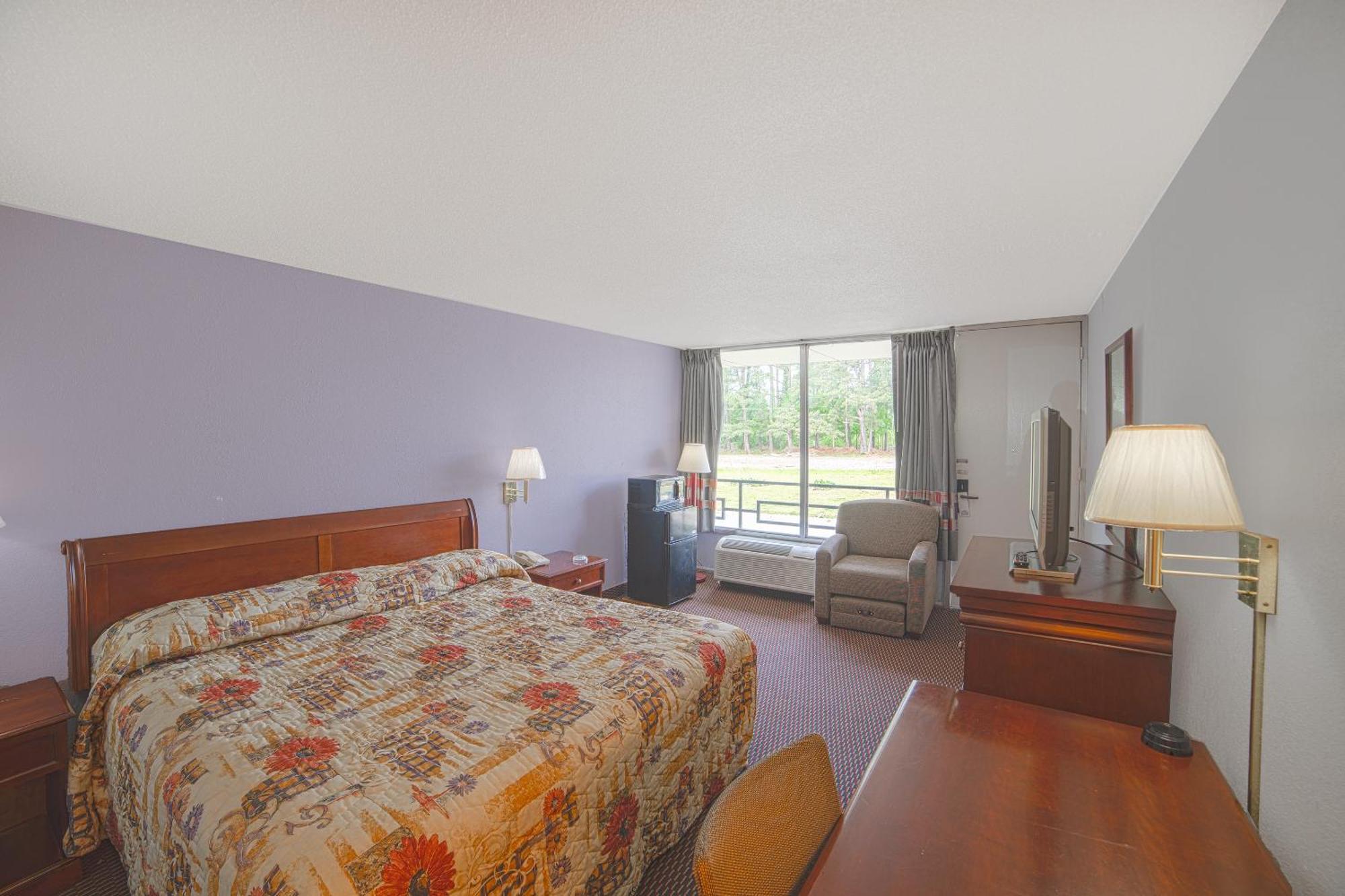 Masters Inn Selma Smithfield I-95 By Oyo المظهر الخارجي الصورة